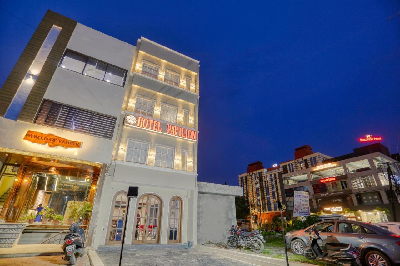 Hotel Pavilion إندور المظهر الخارجي الصورة